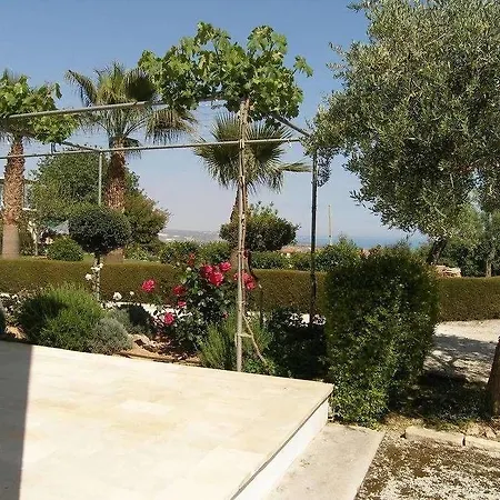 Zafira Holiday * Pissouri