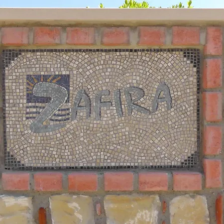 Zafira Holiday